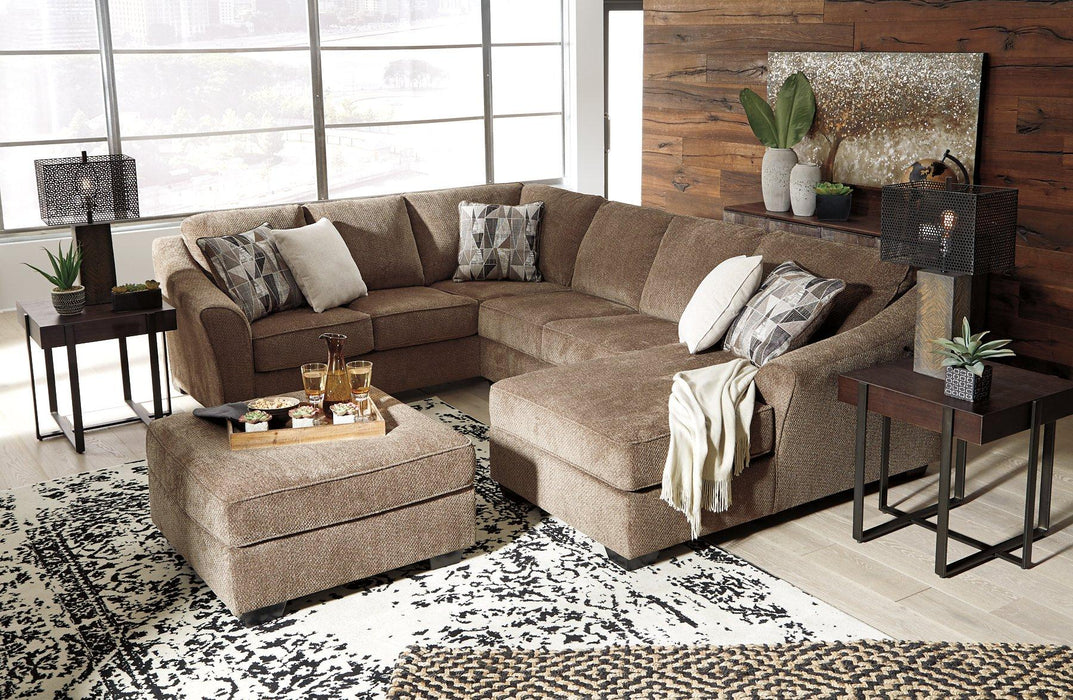 Graftin Living Room Set